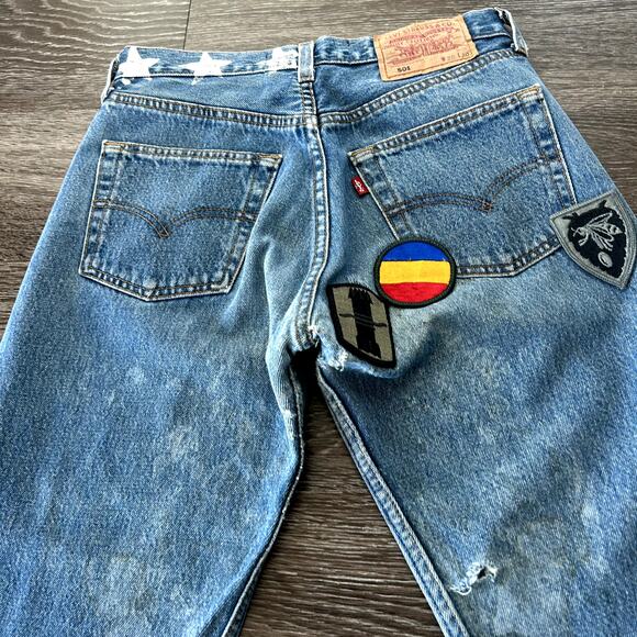 Vintage Levi’s 501 Jeans XS W28 L30 ICONS Rework USA Distressed Patchwork Denim - Picture 10 of 16